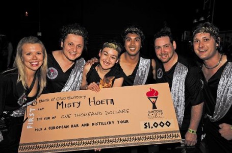 Misty (the '08 winner) and the Club Suntory Team