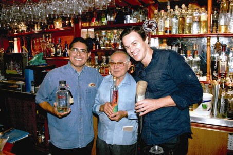 Dave with father and son team – Tommy (centre) and Julio Bermejo