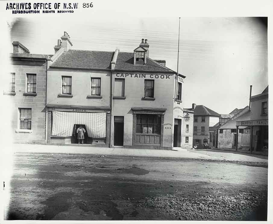 Captain Cook Hotel c1900 (it since took over the building on the left)