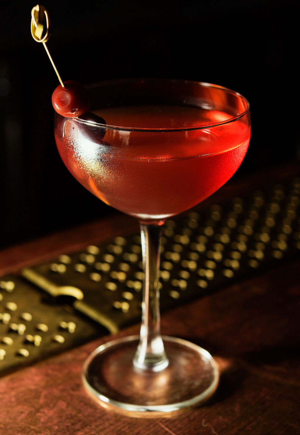 Classic This Manhattan Recipe Is Simple And Spot On   Classic Manhattan Recipe CP83696 