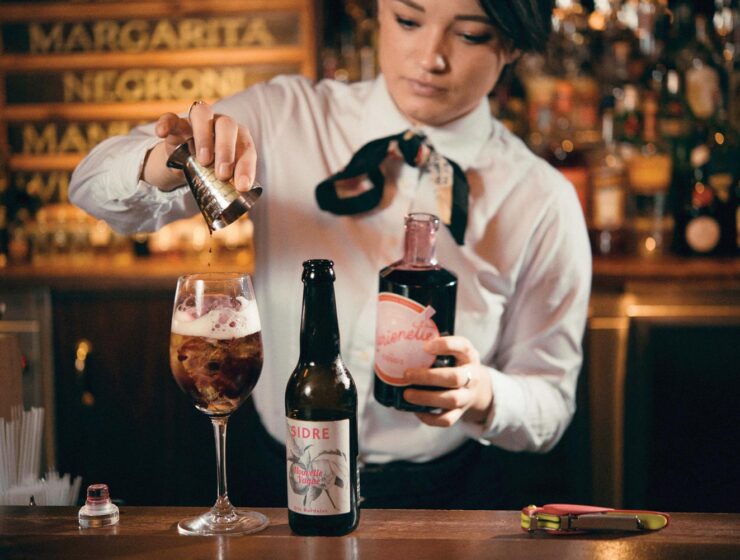 Jenna Hemsworth at Restaurant Hubert.