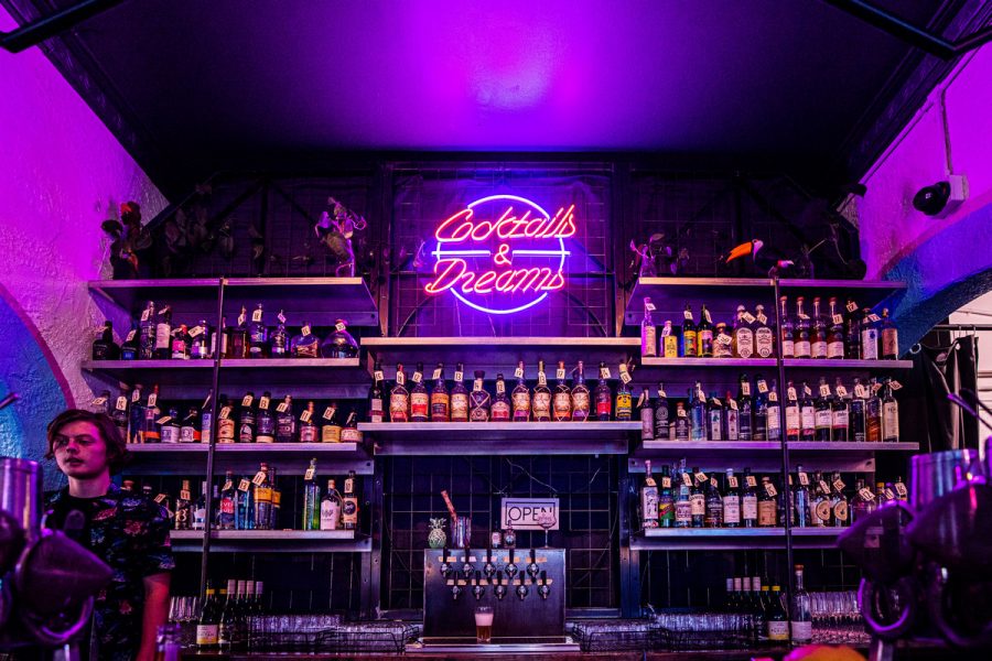 Neon Palms in Perth is all about neon lights and 80s fun