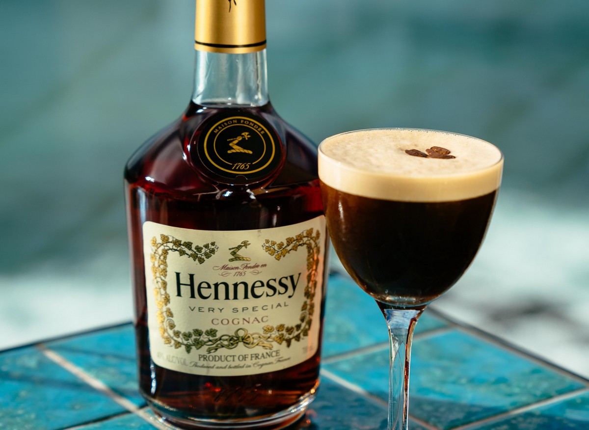 Level up this summer with Hennessy Elevate your favourite mix with a